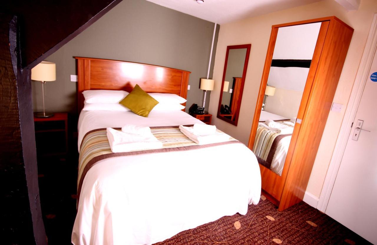 Plas Derwen Hotel Abergavenny Buitenkant foto